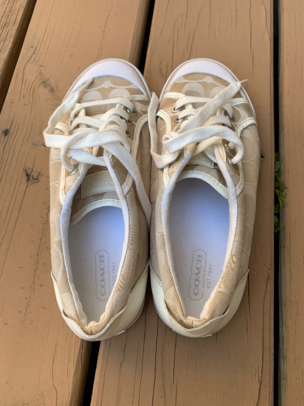 Coach Barrett Signature Monogram Canvas Beige Sneakers Size 7.5B - Picture 4 of 7